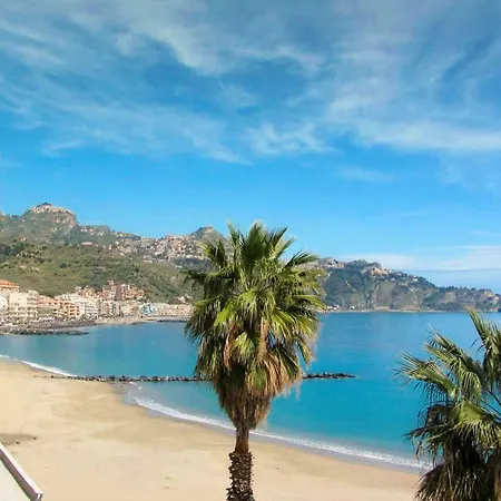 Lolita Holidays Apartamento Giardini-Naxos